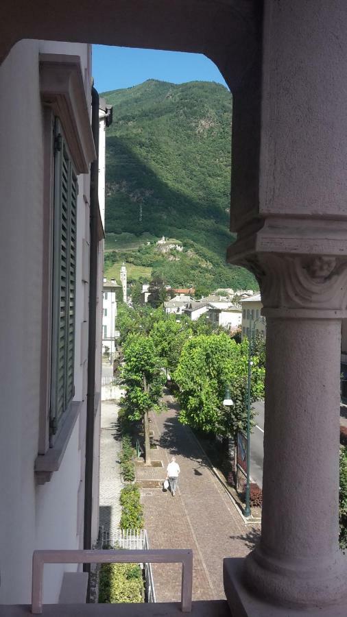 Bed&Breakfast Sweet Home Tirano Buitenkant foto
