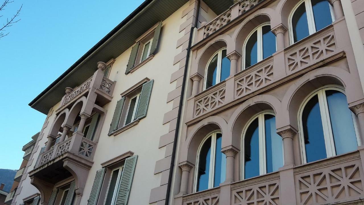Bed&Breakfast Sweet Home Tirano Buitenkant foto